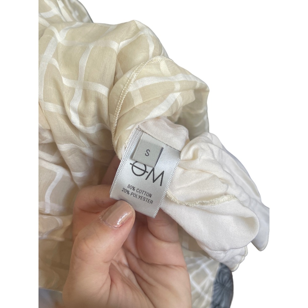 Objects Without Motion Beige White Windowpane Pla… - image 4